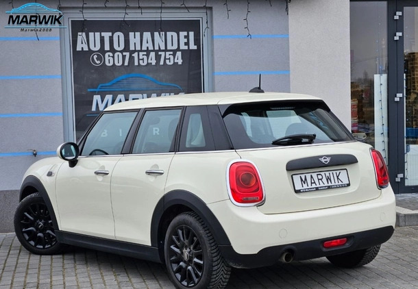 MINI ONE cena 59901 przebieg: 149453, rok produkcji 2019 z Czaplinek małe 232